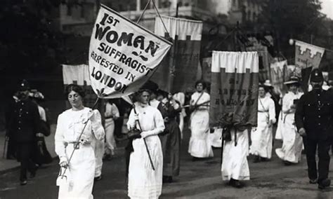 Mujeres de Nueva Zelanda: Fuerza, Liderazgo y Revolución Social